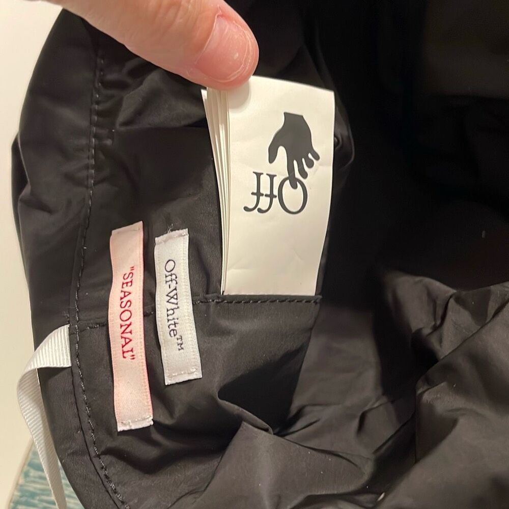 Off-White c/o Virgil Abloh Foreign Exchange Cap Design Hat - Picture 5 of 10
